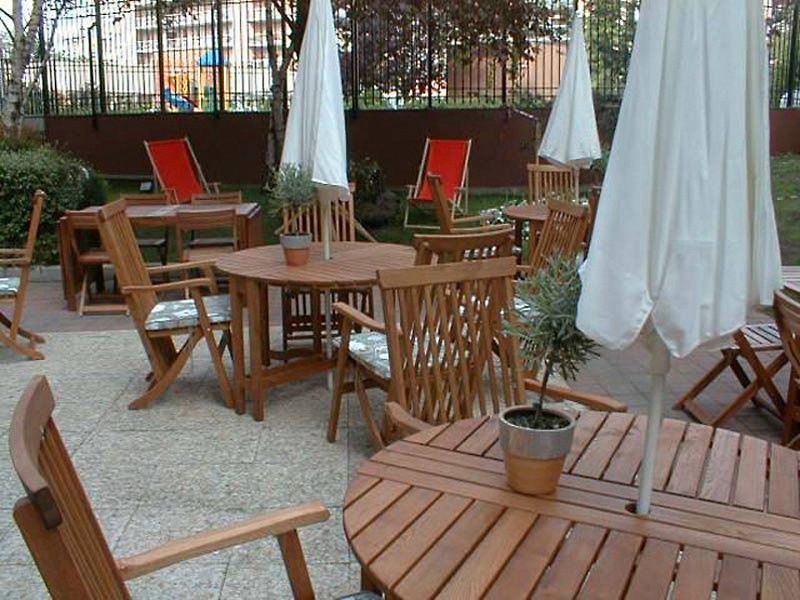 Hotel Median Paris Congres Exterior foto